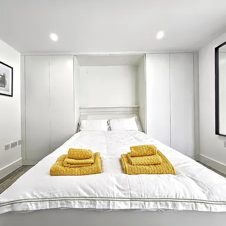 City Waterside, Old Street, Angel, Entire Private Apartment Londra Esterno foto