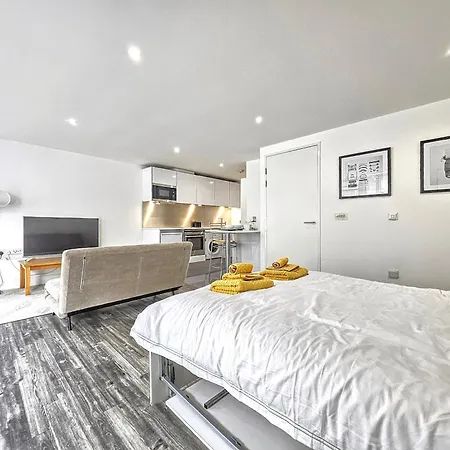 City Waterside, Old Street, Angel, Entire Private Apartment Londra Esterno foto